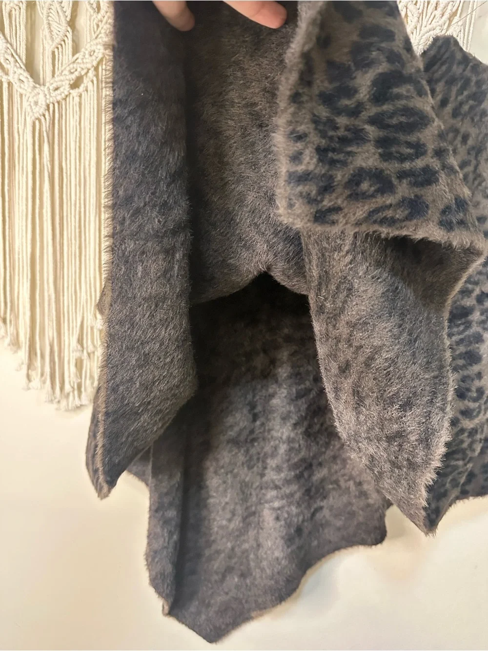 Chico's Taupe and Black Leopard-Print Poncho L/XL